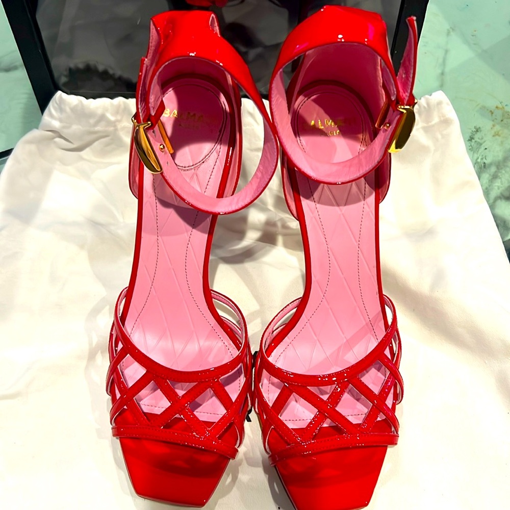 Balmain Paris red sandal size 40 rare runway collection